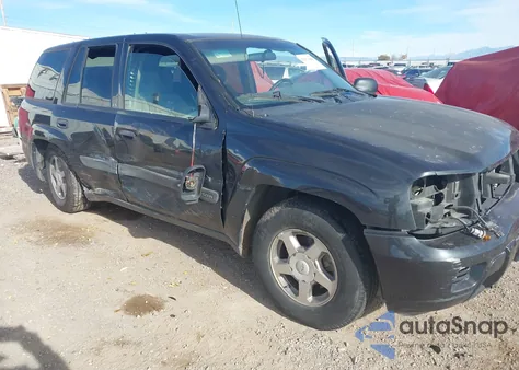 2004 Chevrolet Trailblazer Ls z USA, uszkodzony, nr VIN 1GNDT13S642110399